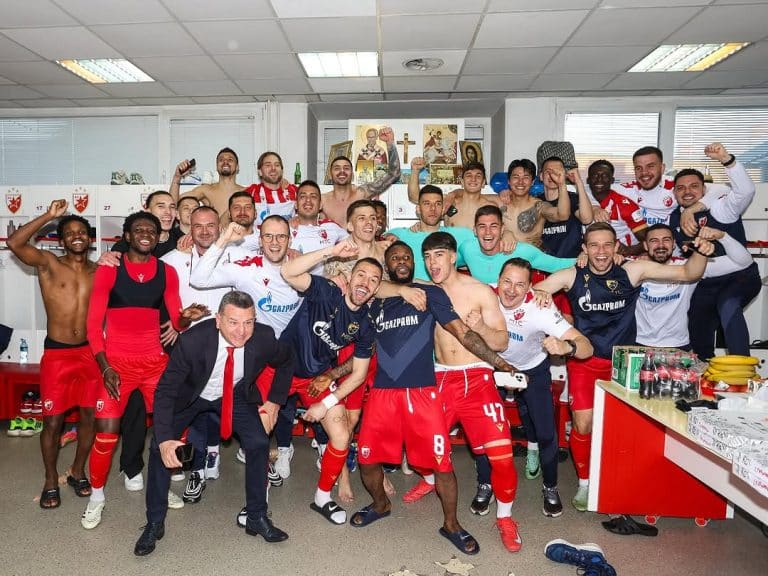 LUDILO NAKON POBEDE U DERBIJU! Kanga radi salto unazad, Radonjić grli uplakanu devojčicu, sa “Marakane” grmi: “Ovo je Crvena zvezda”! VIDEO