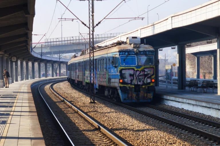 SUDAR VOZA I KAMIONA: Haos na pruzi između Vrnjačke Banje i Kraljeva (FOTO)