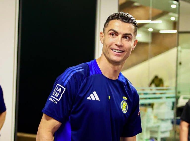 KRISTIJANO RONALDO POČEO DA MJAUČE: Neobično ponašanje jednog od najboljih fudbalera sveta (VIDEO)
