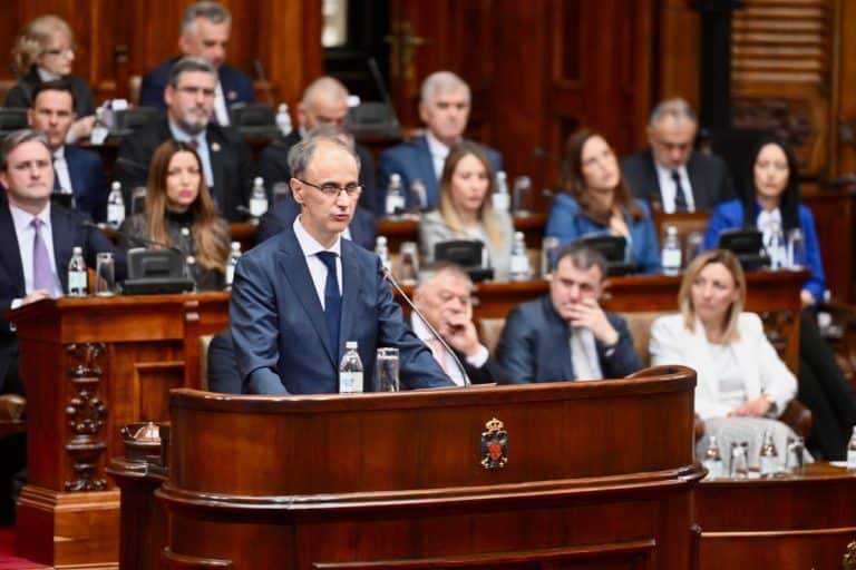 U 10 SATI! Poslanici Skupštine Srbije danas nastavljaju raspravu o novoj vladi