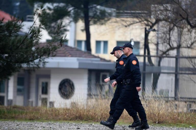 PUCNJAVA U KAFANI, RANJEN MUŠKARAC: Svemu je prethodila tuča