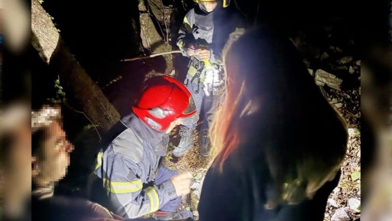 Dramatično! Vatrogasci spasili dvoje mladih na Kablaru “Ili da krenemo stazom kojom niko ne ide, ili da ih izgubimo..” Za Kurir do detalja o zastrašujućoj noći!