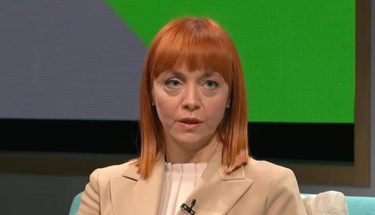 OVAJ MOĆNIK JE MUŽ VODITELJKE DNEVNIKA! Ima direktorsku poziciju i vrlo je poštovan, otkrila kako se slaže sa njegovom ćerkom iz prvog braka: Milanu dugujem…