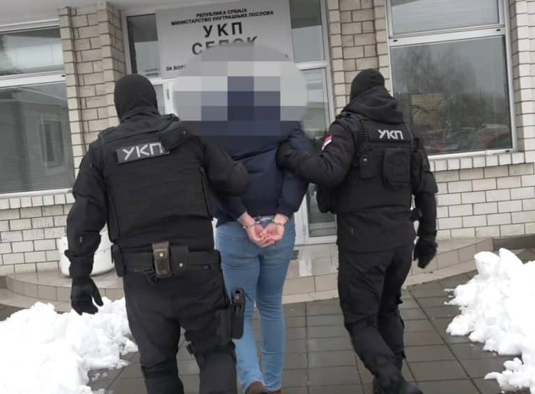MEĐU UHAPŠENIM PEDOFILIMA I DVA SRBINA: Dačić otkrio detalje međunarodne akcije! Spašeno 39-oro mališana