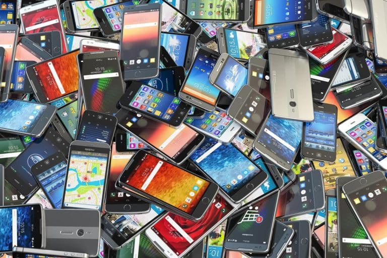 Nemci gomilaju milione starih mobilnih telefona: Za to postoji dobar razlog