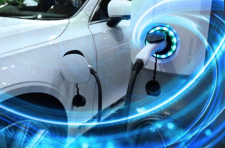 Sudar giganata: EU i Kina u borbi za kontrolu nad tržištem električnih automobila