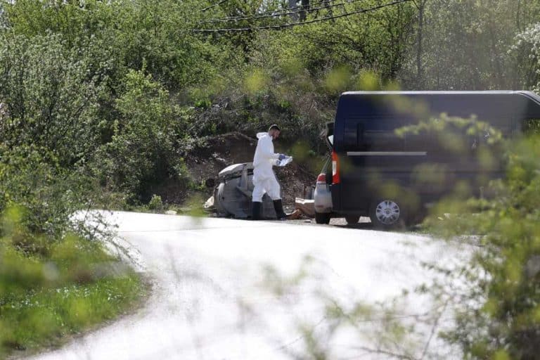 PATROLA UGLEDALA PRIZOR IZ NOĆNE MORE NA PUTU KOD JAGODINE Mislili da im se priviđa,a onda shvatili da vide nagu devojku u ranama: Zločin koji je užasnuo Srbiju