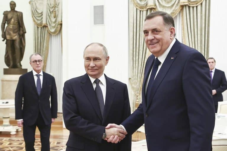 VRAĆAM SE U BANJALUKU”: Dodik iz Moskve poručio da u Moskvi “nije zatražio državljanstvo niti bilo šta” – “Došao sam samo zbog sastanka sa Vladimirom Putinom