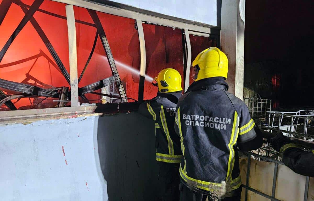 ŽIVOT VATROGASACA POSVEĆEN JE HRABROSTI, POŽRTVOVANOSTI I BORBI ZA TUĐI ŽIVOT PO SVAKU CENU: Širom sveta danas se obeležava Međunarodni dan vatrogasaca! (FOTO)