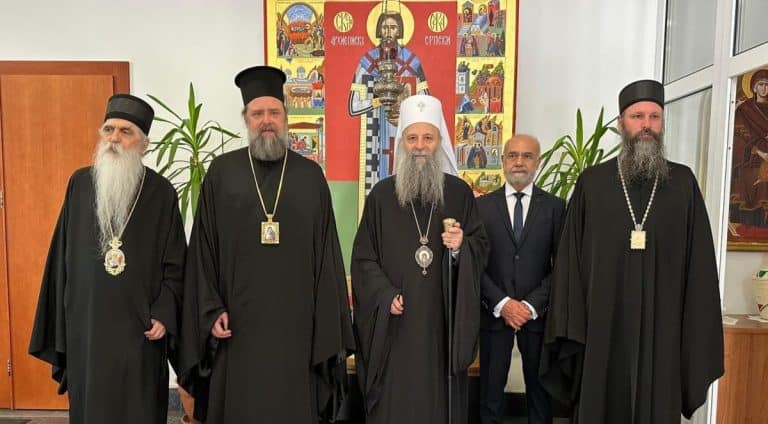 Patrijarh Porfirije sa mitropolitom solunskim Filotejem: Bratski razgovor u duhu hrišćanske ljubavi i uzajamnog poštovanja