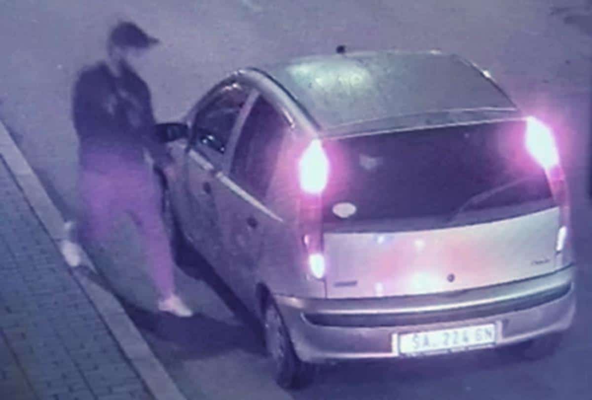 EVO KO JE MUŠKARAC KOJI JE UKRAO AUTO SA PUMPE U OBRENOVCU SA SVE DEVOJČICOM UNUTRA: Uhapšen u filmskoj akciji, imao i saučesnika!