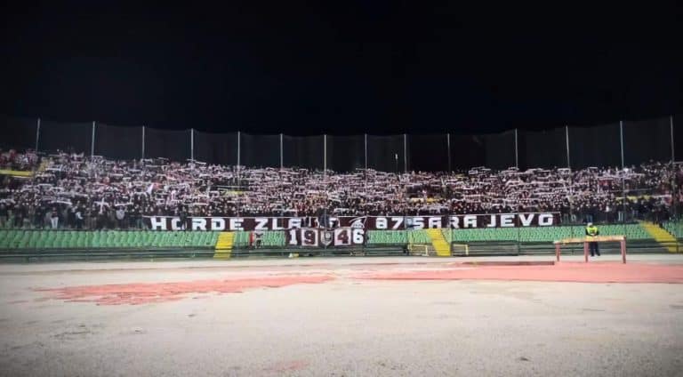 “ZBOG MALVERZACIJA NEĆEMO SLAVITI UNAPRED DOGOVORENI TROFEJ!” Burno u komšiluku! Navijači protestuju protiv svog kluba