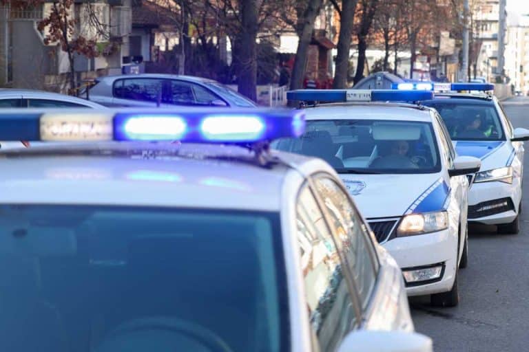 DRAMA U PRIJEPOLJU, IZ AUTOMATSKE PUŠKE PUCAO NA SUGRAĐANINA: Policija intenzivno traga za naoružanim beguncem, sve raspoložive snage na terenu