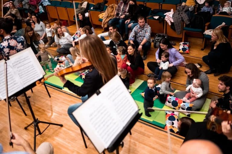 Poslednji koncerti za bebe u filharmonijskoj sezoni