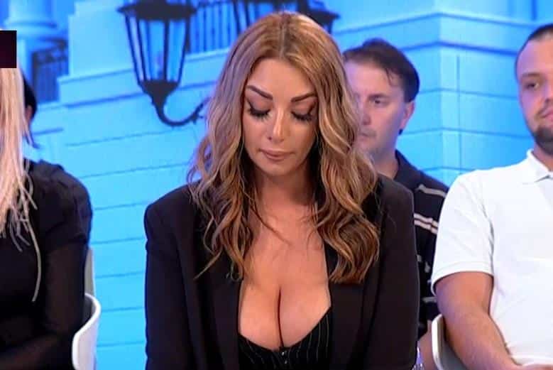 NE MOGU NI DA JEDEM: Bivša devojka Munjeza priznala zbog čega joj je teško nakon izlaska iz Bele kuće, otkrila detalje o njegovoj majci