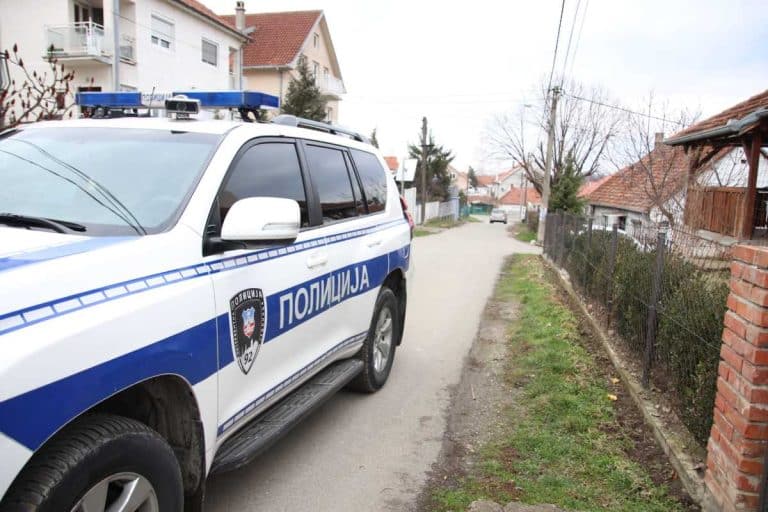 VRANJANCU PUCALI U VRATA KUĆE! Ispalili 3 hica a on odbija saradnju s policijom